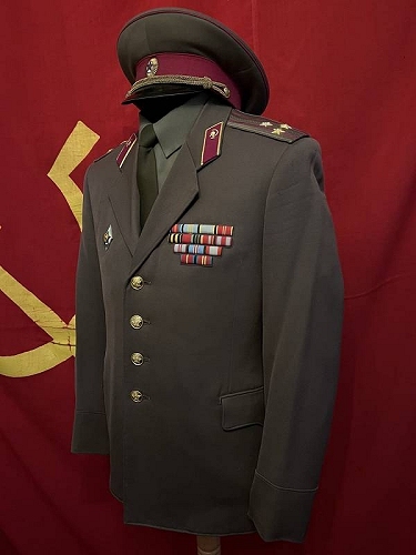 Soviet medical colonel daily service uniform